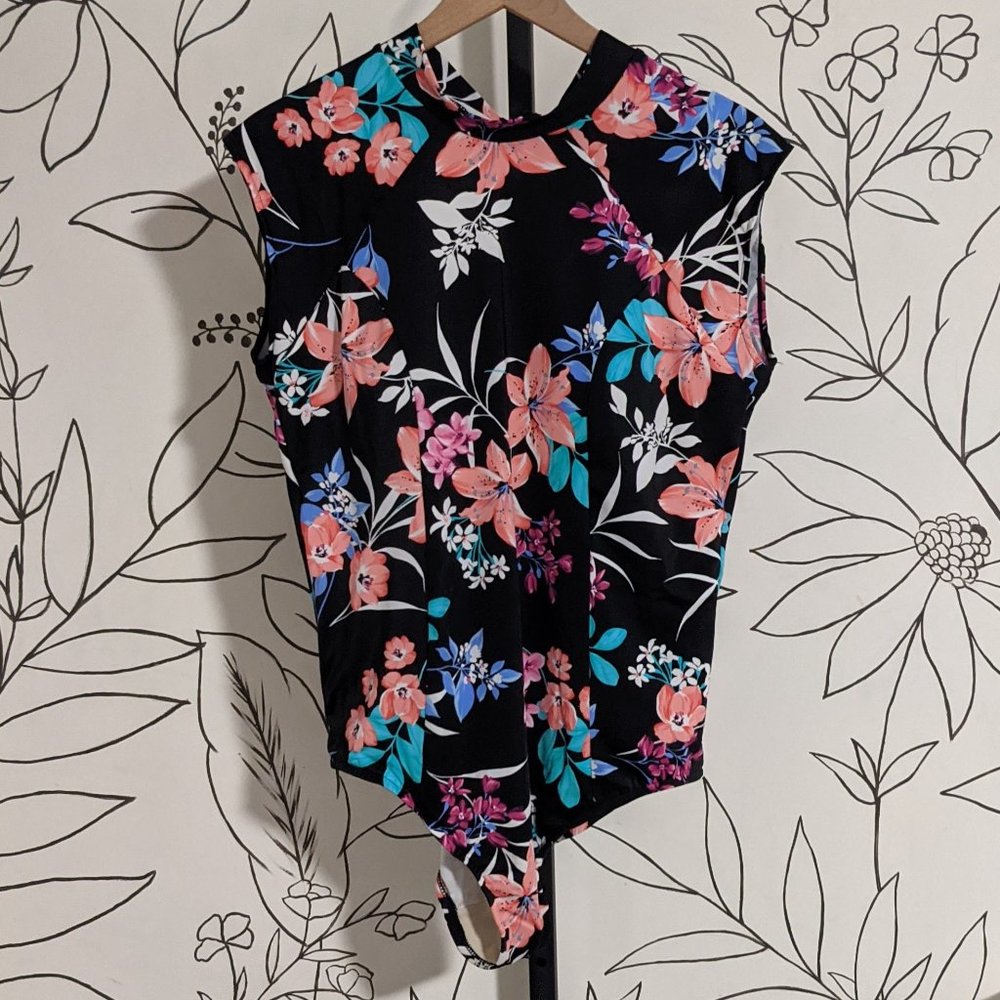 High Neck Floral One Piece Swimsuit 18 NWOT